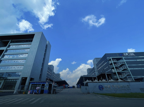 围合式园区，自带景观花园，环境优美！